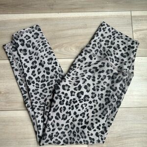 Amazon Leopard Print Leggings - Gray and Black